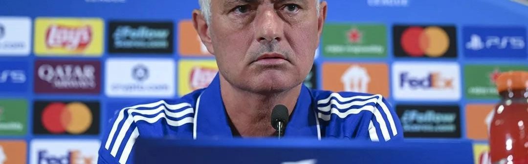 穆帅：不批评本菲卡的防守策略，我在巴塞罗那也用10个人防守过